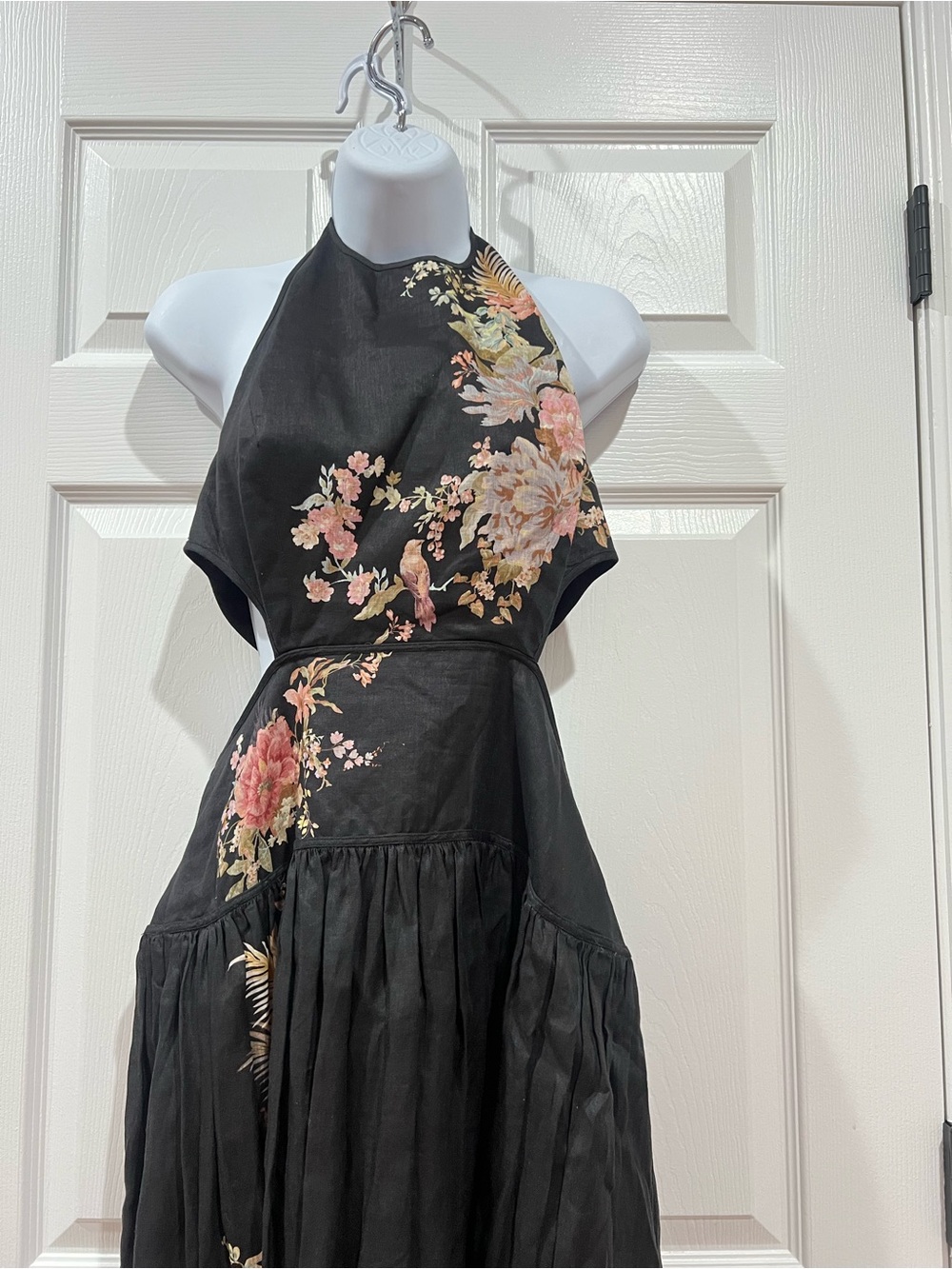 $895 Zimmermann Tallow Halter Midi Dress in Black Multi Floral - Size 3 (US 10) - Picture 2 of 15